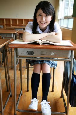 女子买“爆炸桃？回家被妈妈嫌弃